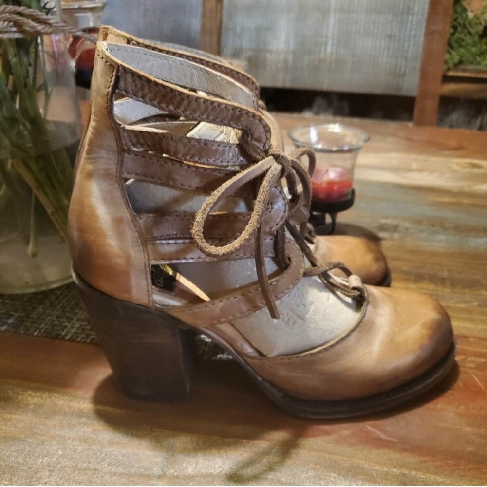 In Search of! Do NOT purchase!  Read please!